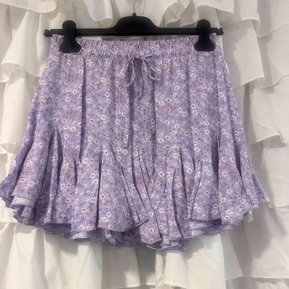 Small Floral Purple Mini Skirt - Picture 1 of 2